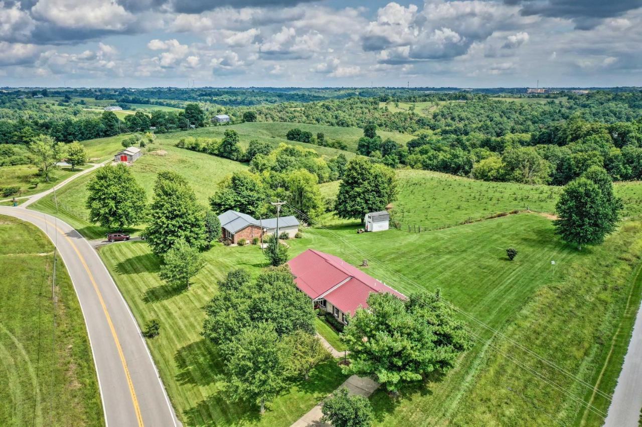 Charming Williamstown Retreat With Private Yard Villa Екстериор снимка
